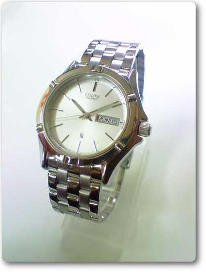 M-6 シチズンクォーツ腕時計LHX46-0351
